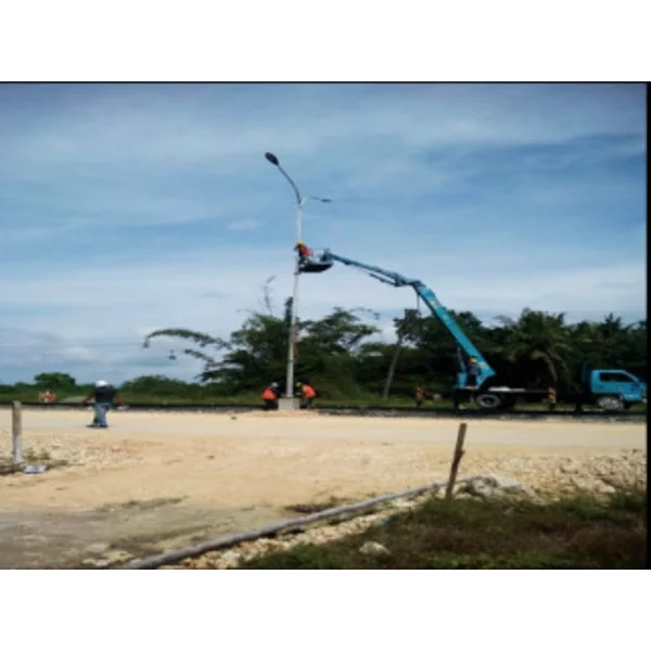 Jasa Pemasangan Penerangan Jalan Umum PJU Untuk Infrastruktur Jalan (Konstruksi Jembatan)