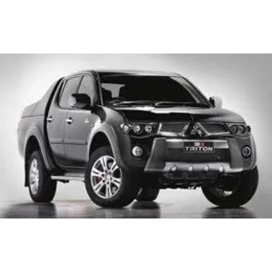 Mobil Mitsubishi Triton Exceed Dc 2.5 Cc 