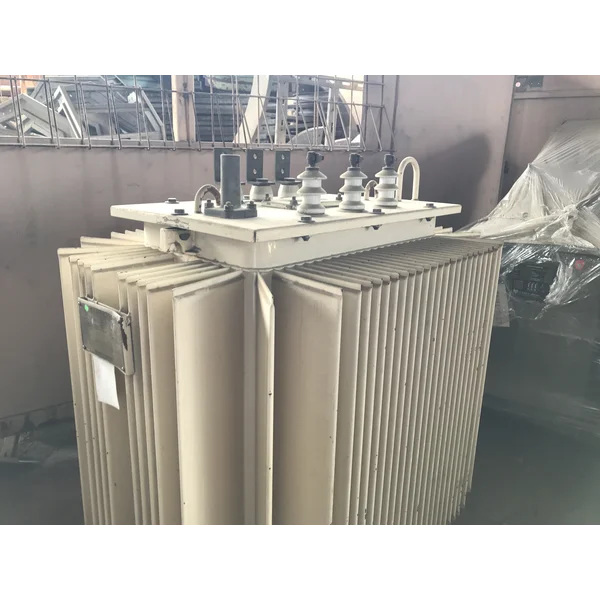 Trafo Distribusi Trafo Japan 300 KVA - Stepdown 6.600V/210V - 3 Phase
