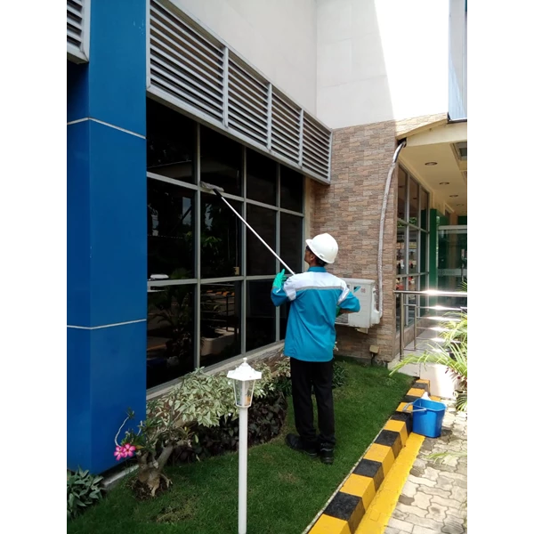 Cleaning Services Outsourcing Services By PT. Synergy Cakra Buana