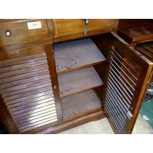 Rak Sepatu 2 Pintu 