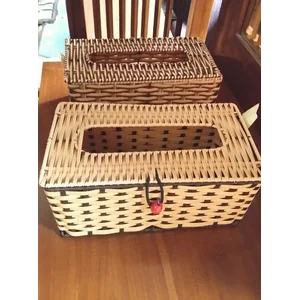 Tempat Box Tissue Rotan Sintetis 