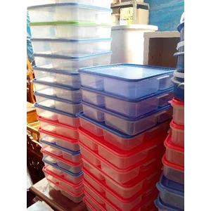 Tempat Kotak Makan 