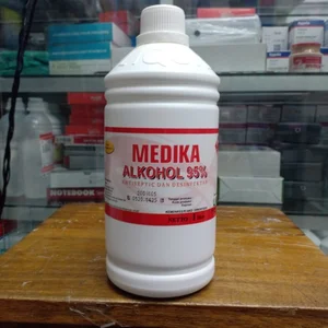 ALKOHOL 90 % Pelarut Alkohol