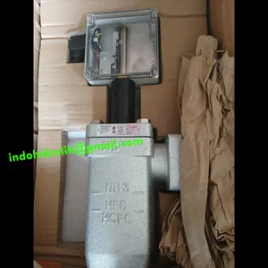 Danfoss 148H3204 Float Switches AKS 38 Liquid Level Switches Asli Baru
