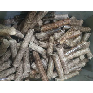 Wood Pelet Serbuk Kayu Kering