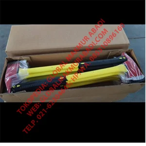 KAPAK FIBERGLASS AXE KAMPAK PEMADAM KEBAKARAN