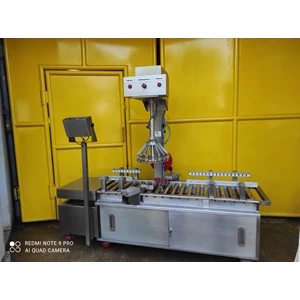 Alat Press Pneumatic + Conveyor