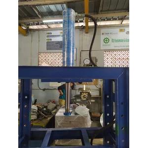 Mesin Press Hidrolik Mesin Custom Mesin Industri 