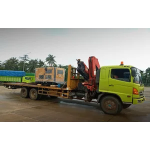 Tronton Hiab Crane Jasa Angkutan Berat