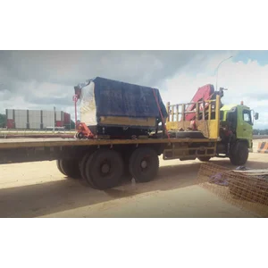 Tronton Hiab Crane Jasa Angkutan Berat