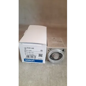 Timer Omron Type H3CR-A8E 8Pin 220VAC 