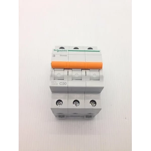 MCB / Miniature Circuit Breaker Domae 3P 20A 4.5KA Schneider