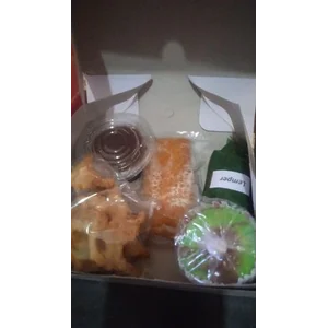 Paket Snack Kotak / Snack Box