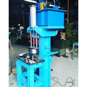 Mesin Trimming Dies