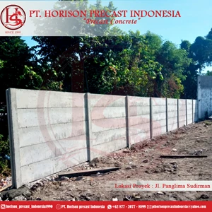 Concrete Fence Wall Panel Size 40 Cm X 240 Cm