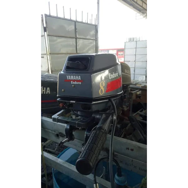 Mesin Tempel Kapal YAMAHA 8 Pk