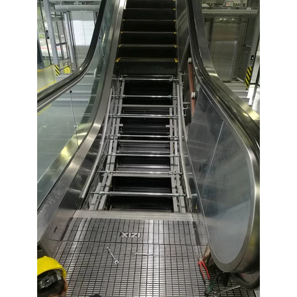 Eskalator Indoor Otomatis Dengan  Ekonomis