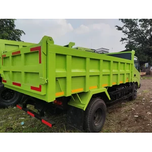 Dump Truck Hino Dutro 136 HDX Euro 4 kapasitas 5m3 – 8m3