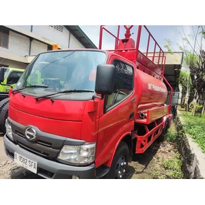 Truk Kargo Hino Dutro 136 HD Cargo - HDL, Heavy Duty Cargo Truck 6 Ban