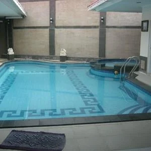 Pembuatan Kolam Renang 2