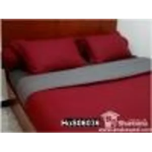 Sprei Hotel Warna Maroon