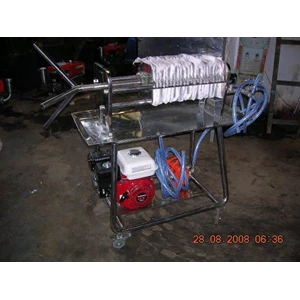 Mesin Penyaring Minyak Filter Press Kapasitas 50 – 100 Kg/Jam