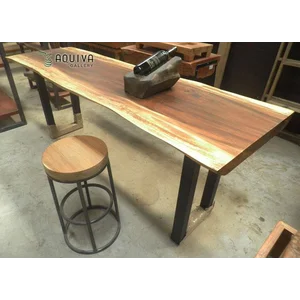 meja kursi restoran