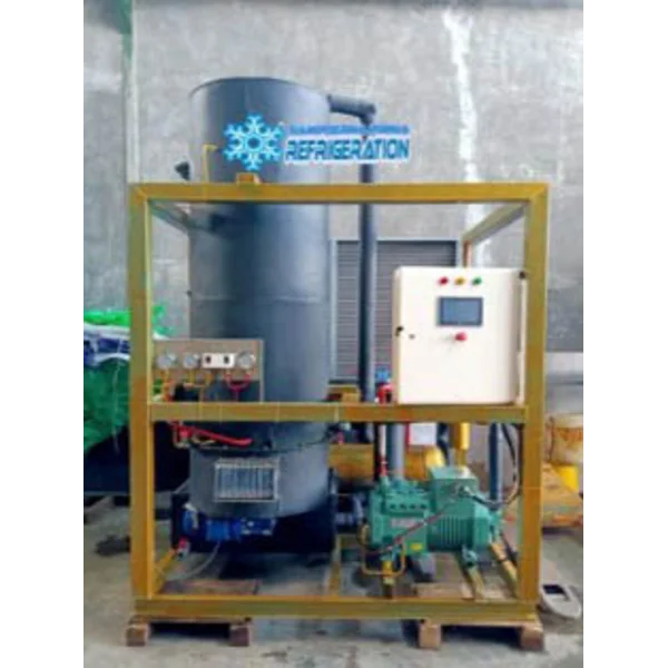 Mesin Es Tube Atau Ice Tube Kapasitas Besar