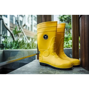 Petrova Boots Shoes / Boots Shoes Yellow Color