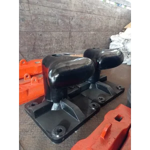 Bolder Tambatan Kapal Marine Bollard