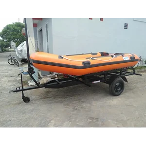 Perahu Karet / Rubber Boat