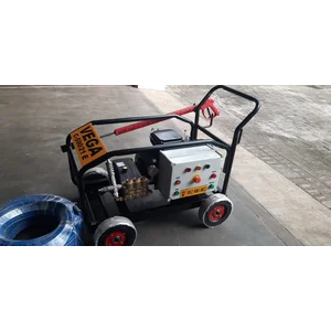 Hydrotest Pump 500 Bar - Vega High Pressure Plunger Pump
