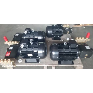 300 bar Hydrotest Pump - was created in the Leuco S.pA