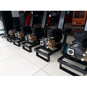 150 bar Hydrotest Pump - was created in the Leuco S.pA