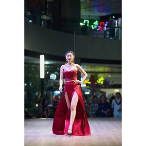 Evening Gown Course Surabaya By Alvera Fashion And Creative