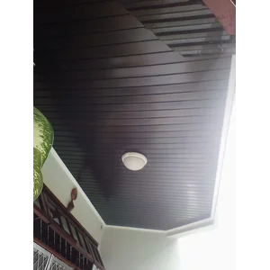 Aluminium Spandrel Warna Coklat Tua Ukuran 6M x 10Cm x 1Mm