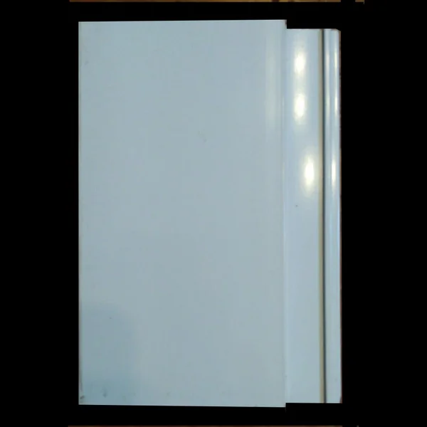 Aluminium Spandrel Warna Putih Ukuran 6M x 10Cm x 1Mm