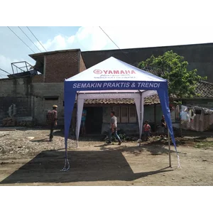 Tenda Promosi Model Piramid Ukuran 2X2 Meter