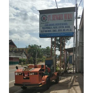 Mesin Penggiling Padi Atau Mesin Giling Padi Atau Mobil Penggiling Padi