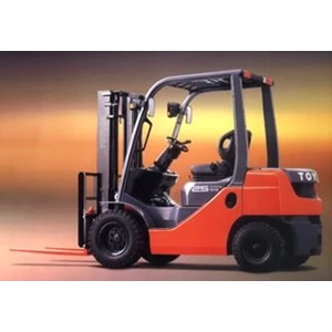 Core Ic Pneumatic Forklift Combustion Engine Outdoor Forklift Toyota Forklifts