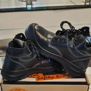 King Kws 803 X . Safety Shoes
