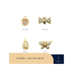 Bandul Kalung / Charm Pendant Kristal Akrilik Crystal Kecil