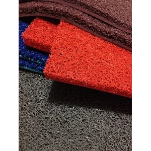 Karet Keset Mie Merah 18 Meter/Roll