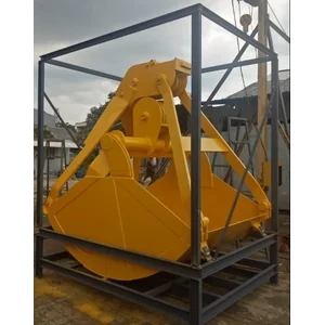 Clamshell For Heavy Duty Bucket