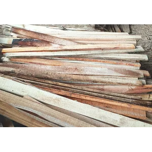 Papan Kayu Ukuran 150×2×8 Cm