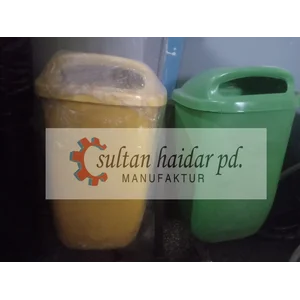 Tempat Sampah Fiberglass Model 2 Tong