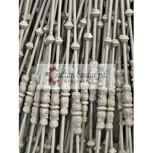 Ornamen Tangga / aksesoris tangga 