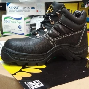 Sepatu Safety Safetoe Sirius M-8215 - Original