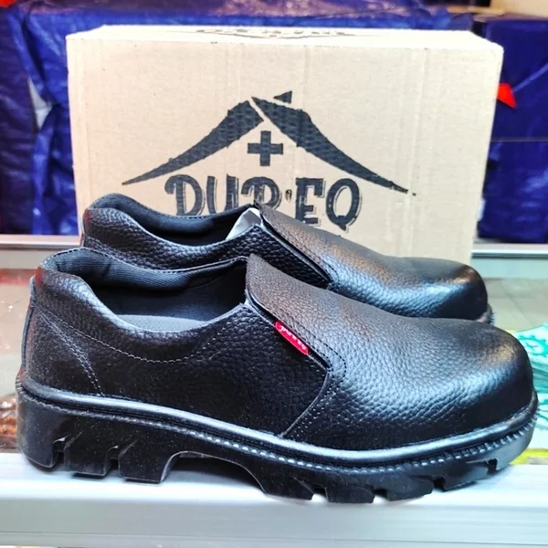 Sepatu Safety Proyek Pendek Pantopel Dureq depan Baja - 39
